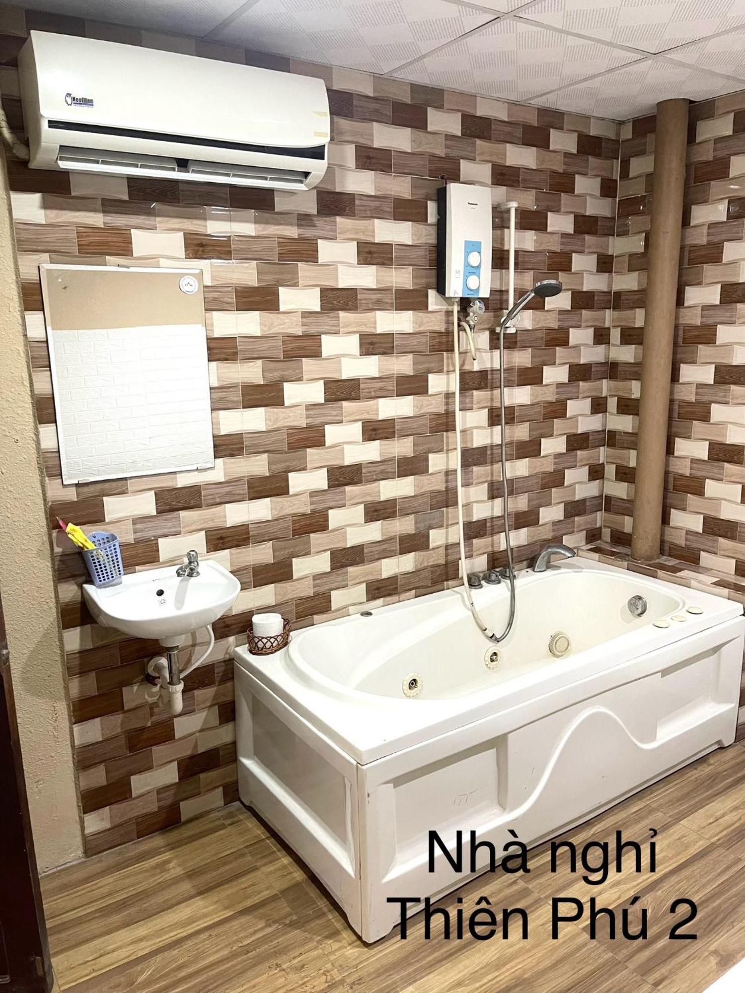 Nha Nghi Thien Phu 2 Hotell Cai Rang Eksteriør bilde